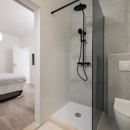 Gracin - Brand New With Terrace And Seaview * تروغير