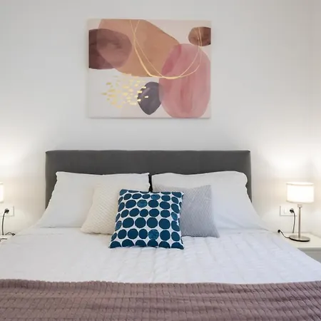 شقة Gracin - Brand New With Terrace And Seaview تروغير