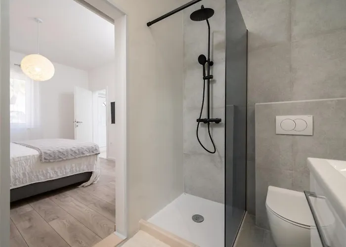 Gracin - Brand New With Terrace And Seaview * Trogir